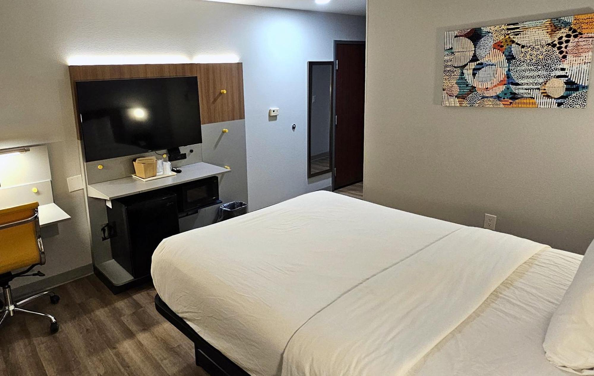 Microtel Inn & Suites By Wyndham Tulsa - Catoosa Route 66 Buitenkant foto